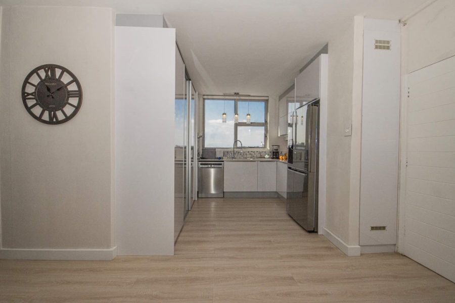2 Bedroom Property for Sale in Milnerton Western Cape